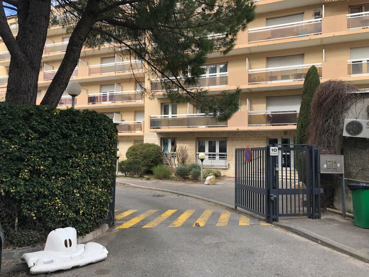 T2 clim proche rempart ideal festival d'avignon Appartamento Esterno foto